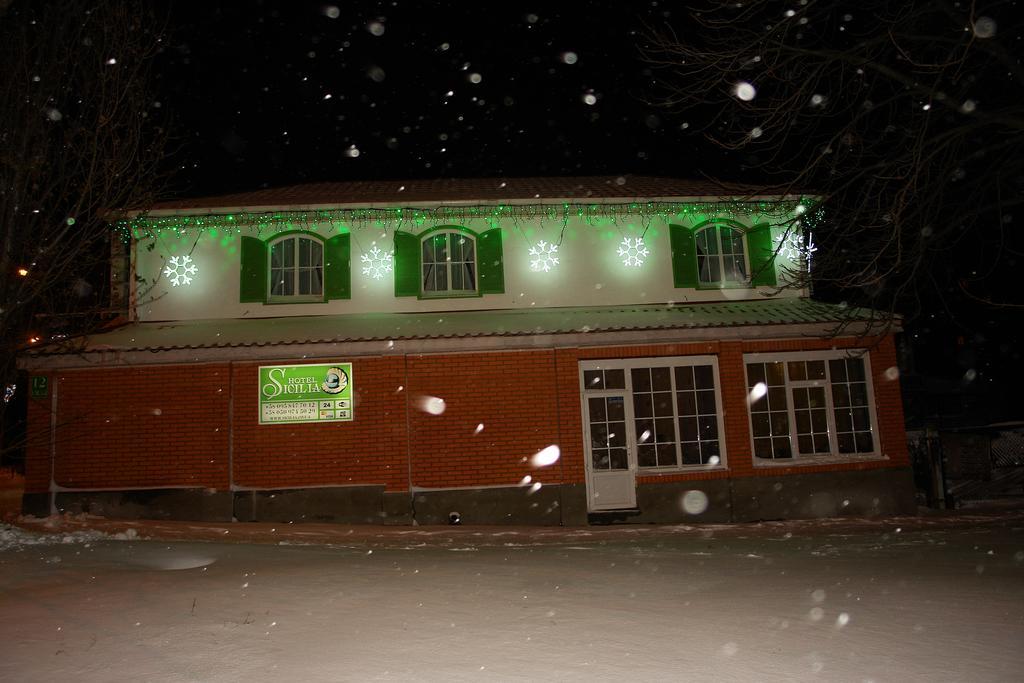 Hotel Sicilia Chornomorsk Exterior foto