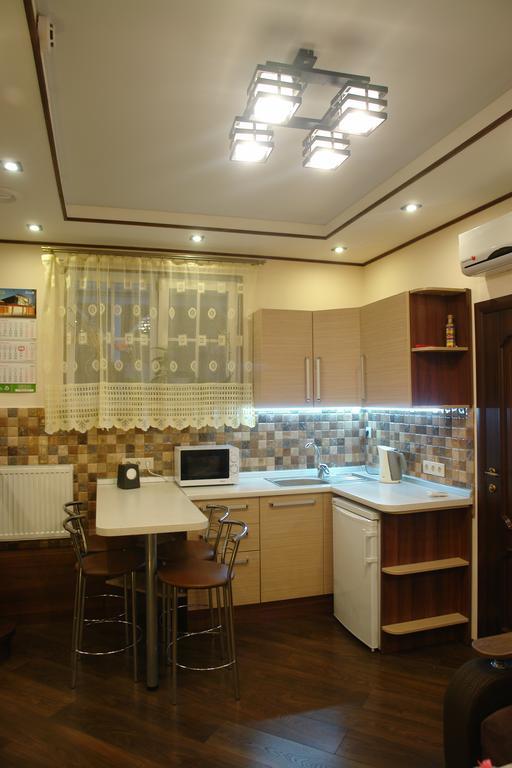 Hotel Sicilia Chornomorsk Exterior foto